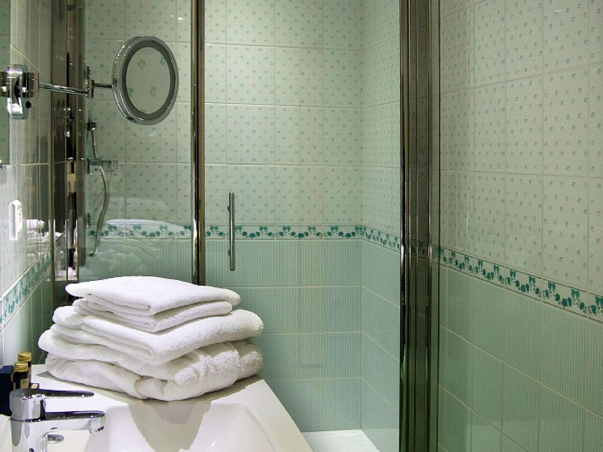 Mercure Moulins Centre Hotel De Paris Екстериор снимка