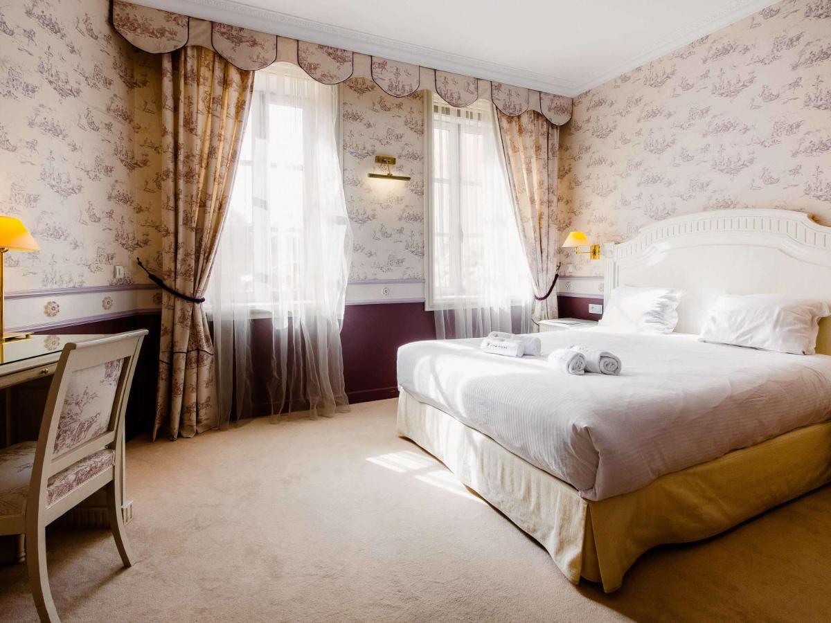 Mercure Moulins Centre Hotel De Paris Екстериор снимка