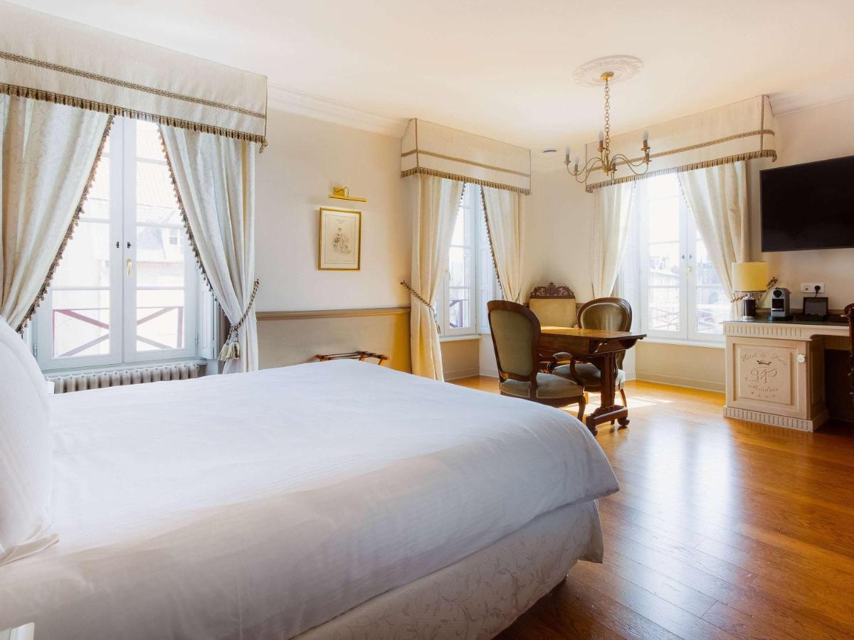Mercure Moulins Centre Hotel De Paris Екстериор снимка