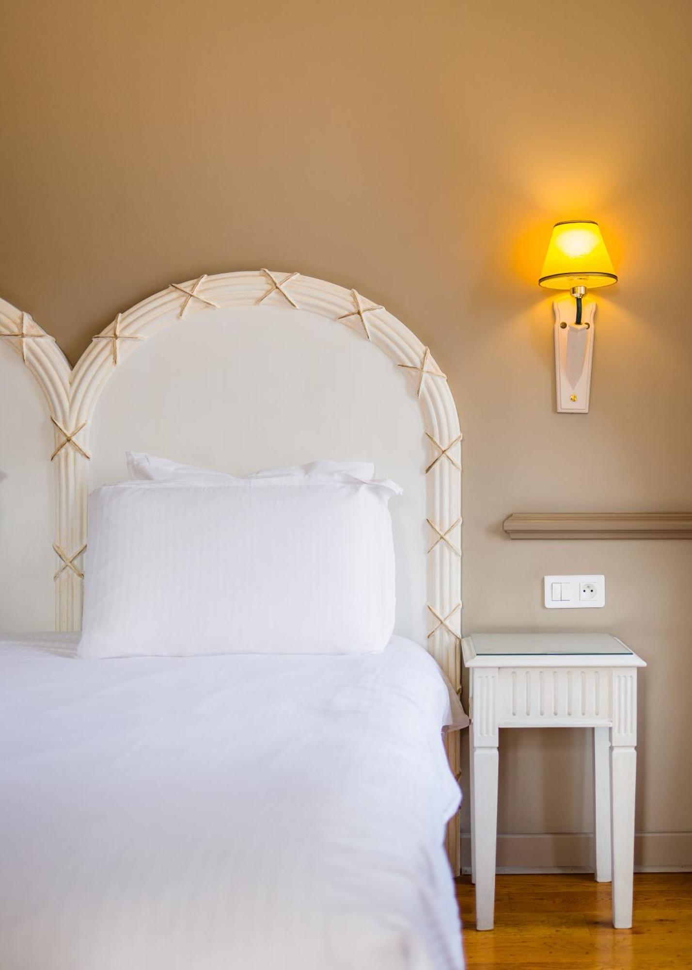Mercure Moulins Centre Hotel De Paris Екстериор снимка