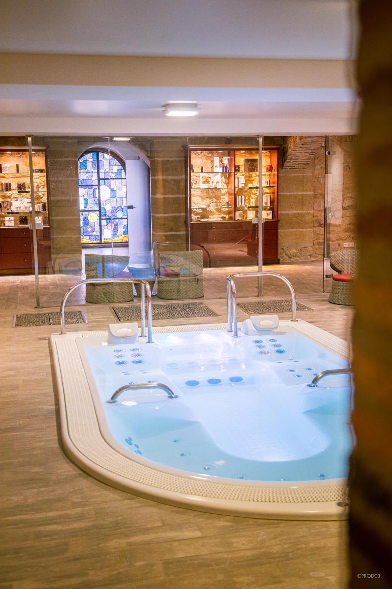 Mercure Moulins Centre Hotel De Paris Екстериор снимка