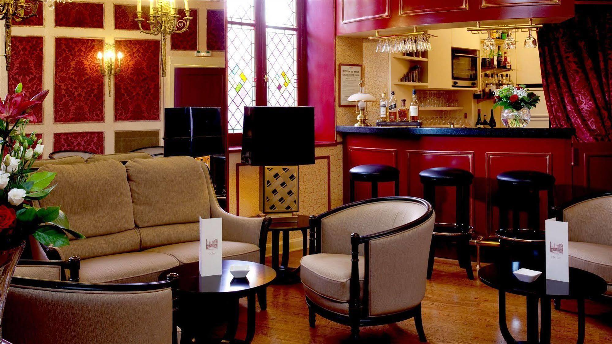 Mercure Moulins Centre Hotel De Paris Екстериор снимка